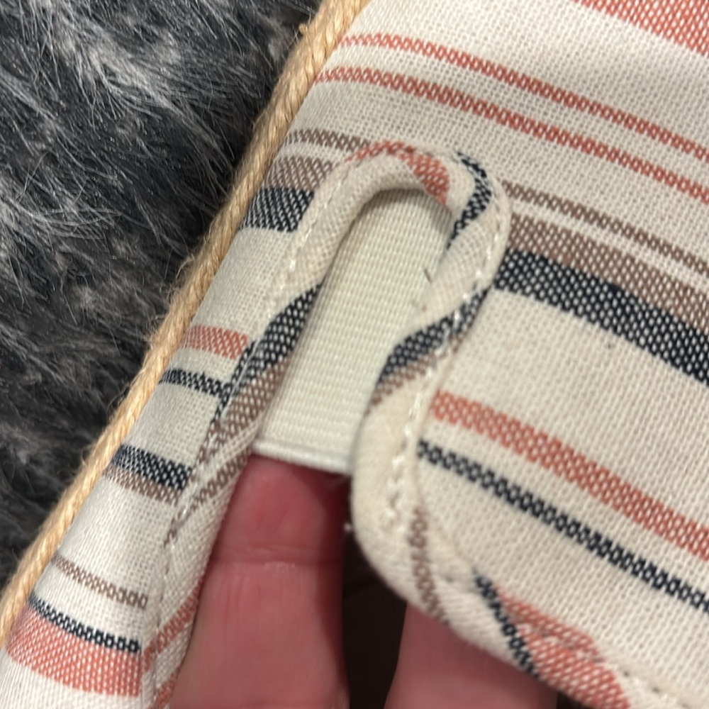 Esprit Striped Slip on Espadrilles,‎ Size 7.5M - Picture 3 of 7